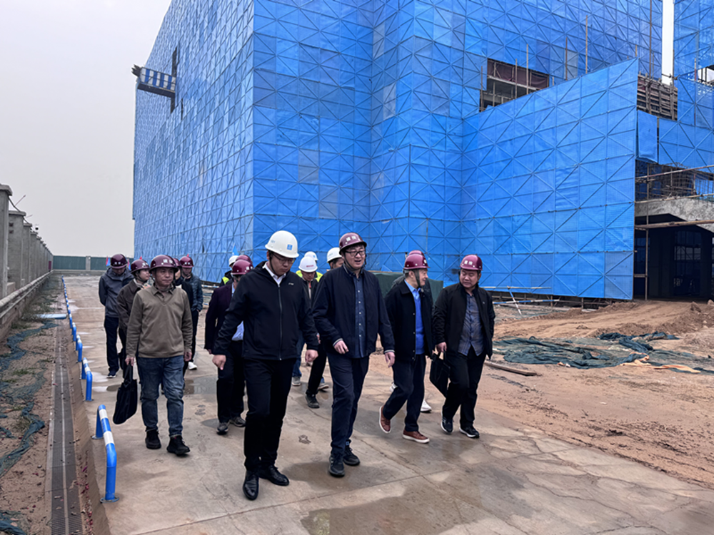 鄭州市建設(shè)投資集團有限公司黨委委員、紀委書記張煉帶隊調(diào)研六十七高項目建設(shè)